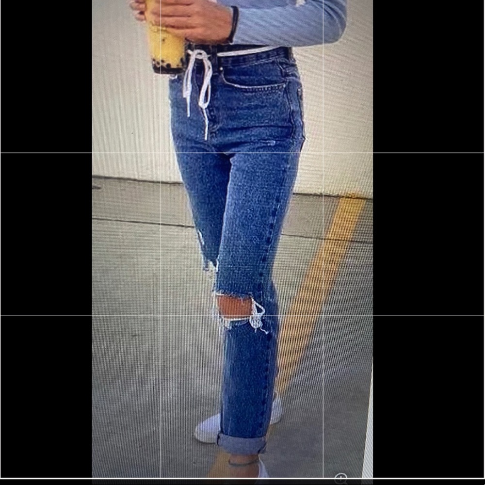 Cotton On distressed Mom jeans